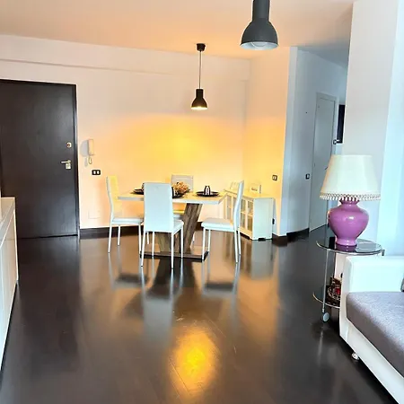 Rosa Apartment
